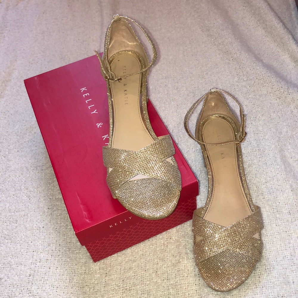 Adorable gold Kelly and Katie heels size 10